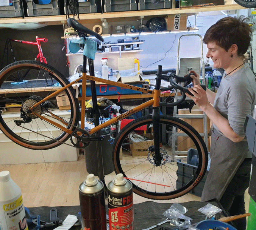 Hannah Milton providing Bike Maintenance